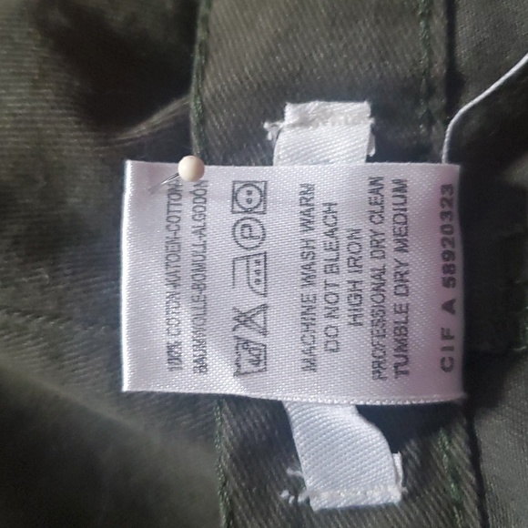 Size 10 - Olive Shorts - Picture 4 of 6